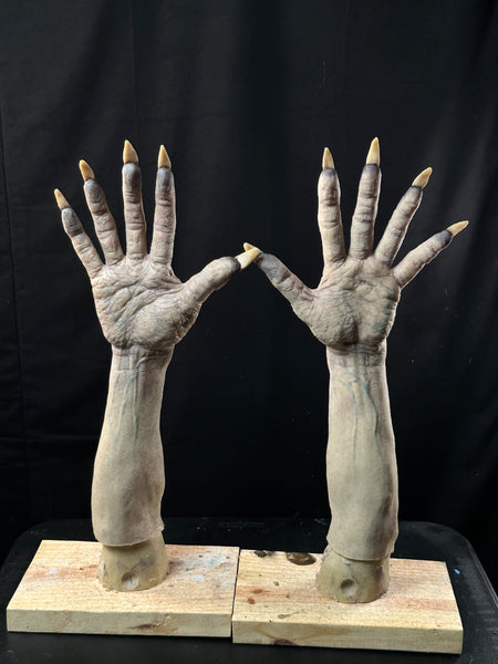 “Creature Gloves”