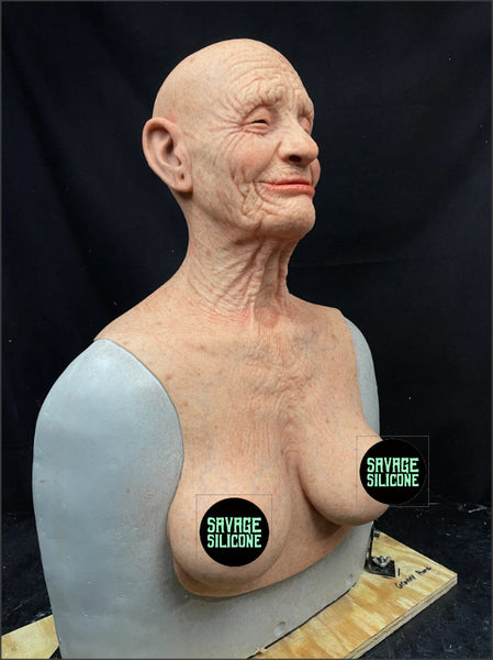 Party Granny - Silicone Old Lady Mask