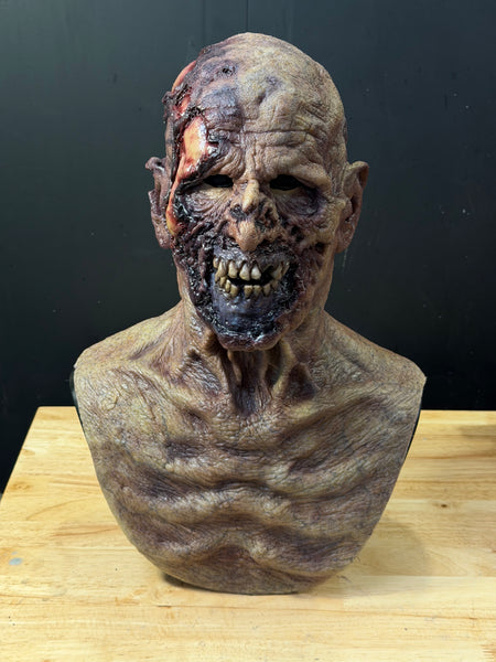 IN STOCK - Corpse Undead
