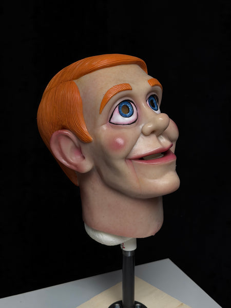 IN STOCK - “Mr.Classic” Orange-Red hair paint Transworld Display