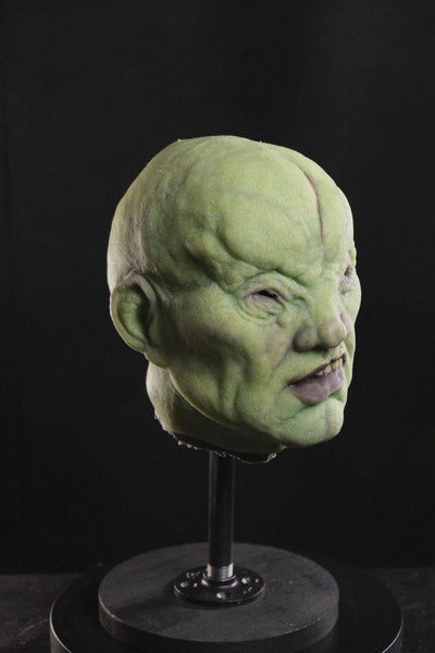 IN STOCK - Custom “Spasm” Toxic silicone mask Transworld Display